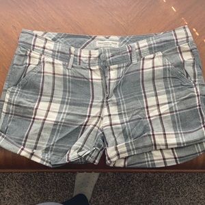 Abercrombie & Fitch plaid shorts